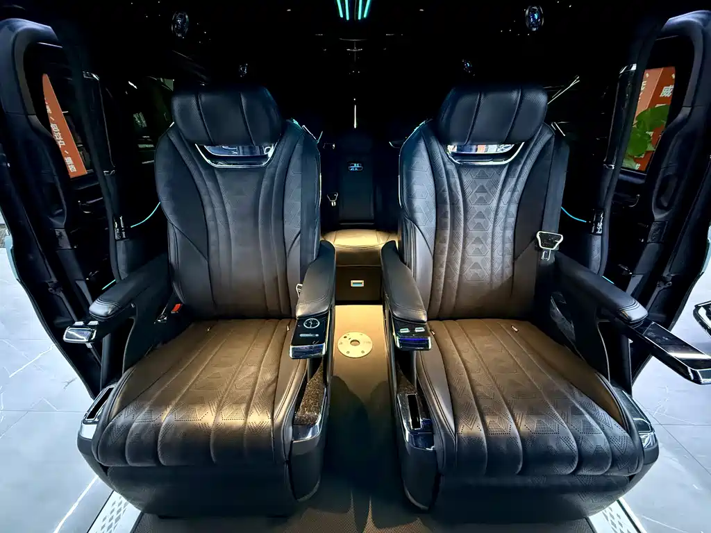 MERCEDES-BENZ V CLASS