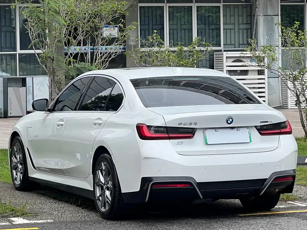 BMW i3 — миниатюра 15
