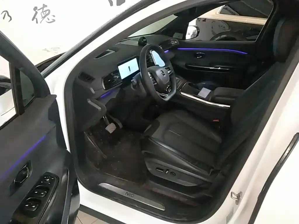 NIO EC6 — миниатюра 16