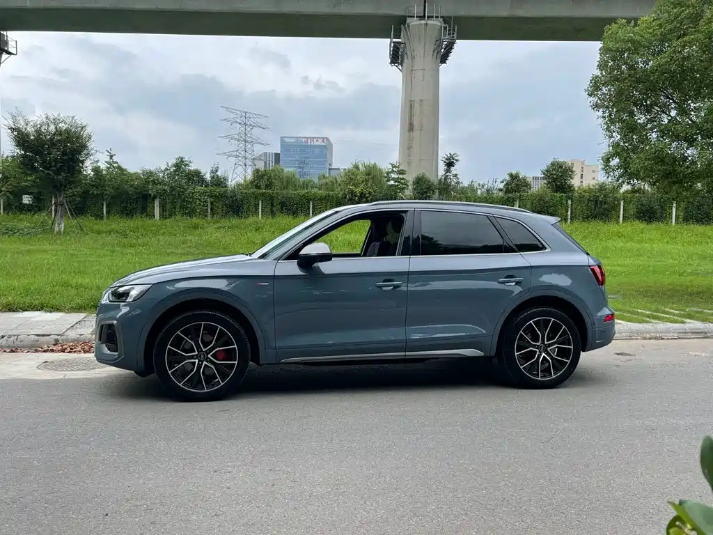 Audi Q5L — миниатюра 10