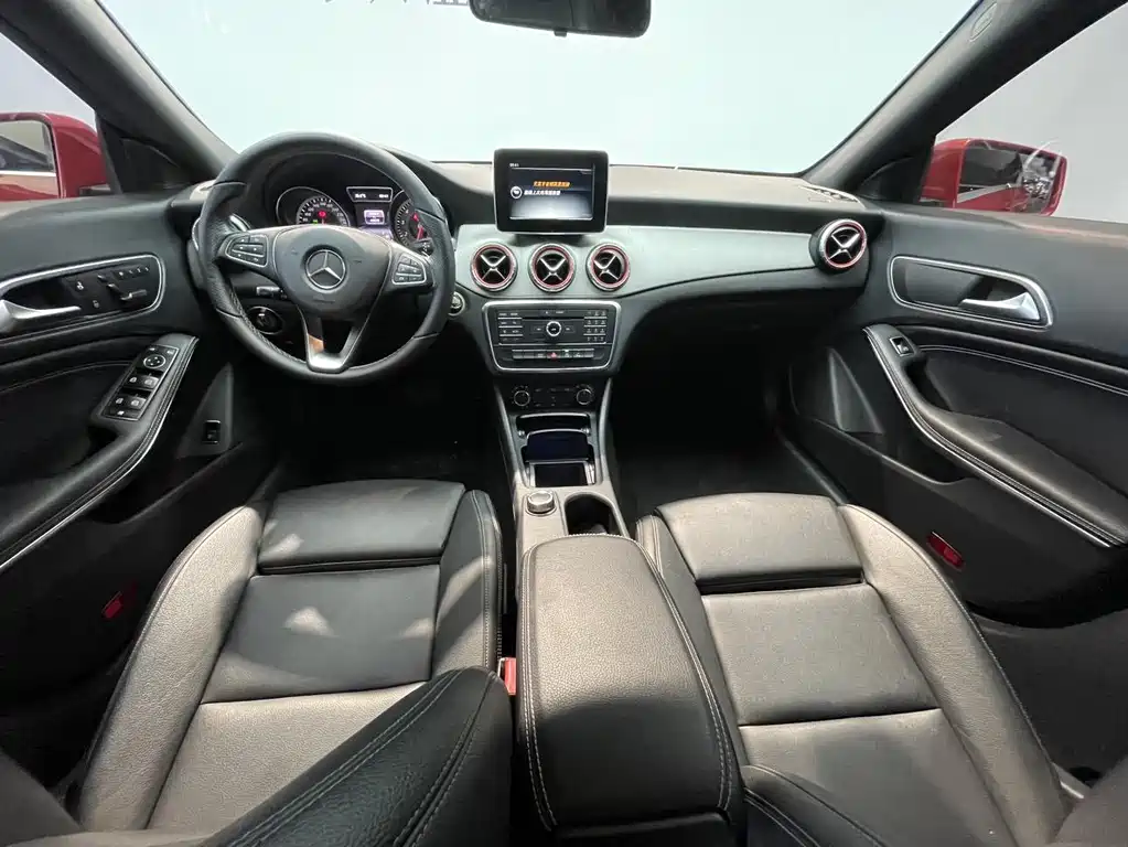 Mercedes-Benz CLA 2016 CLA 200 Fashion