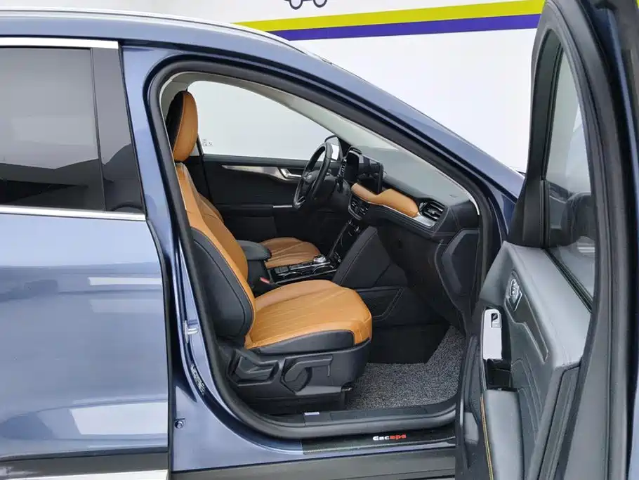 Ford Escape — миниатюра 8