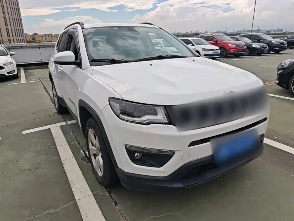 Jeep Compass — миниатюра 4