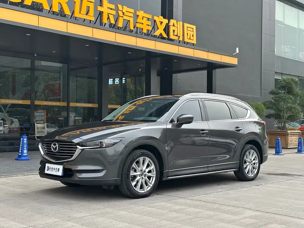 MAZDA CX 8