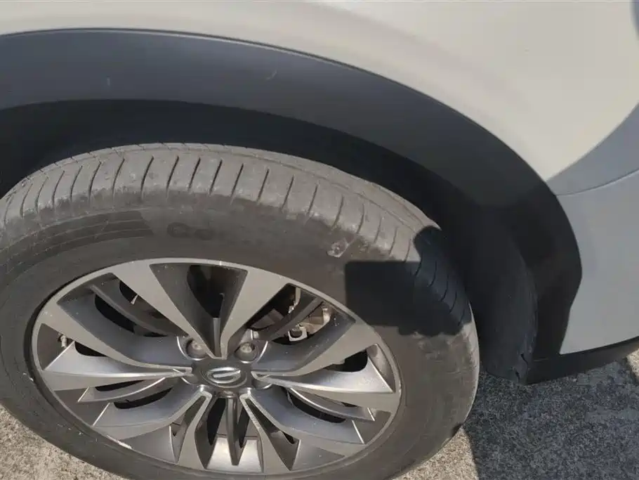 GAC GS8 2017 320T Luxury Smart Connect （ мест）