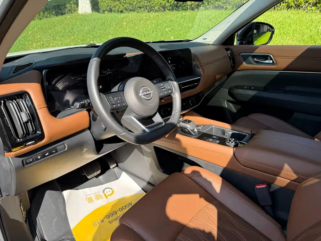 Nissan Teramont — миниатюра 7