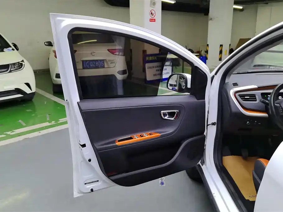 GEELY AUTOMOBILE VISION X1