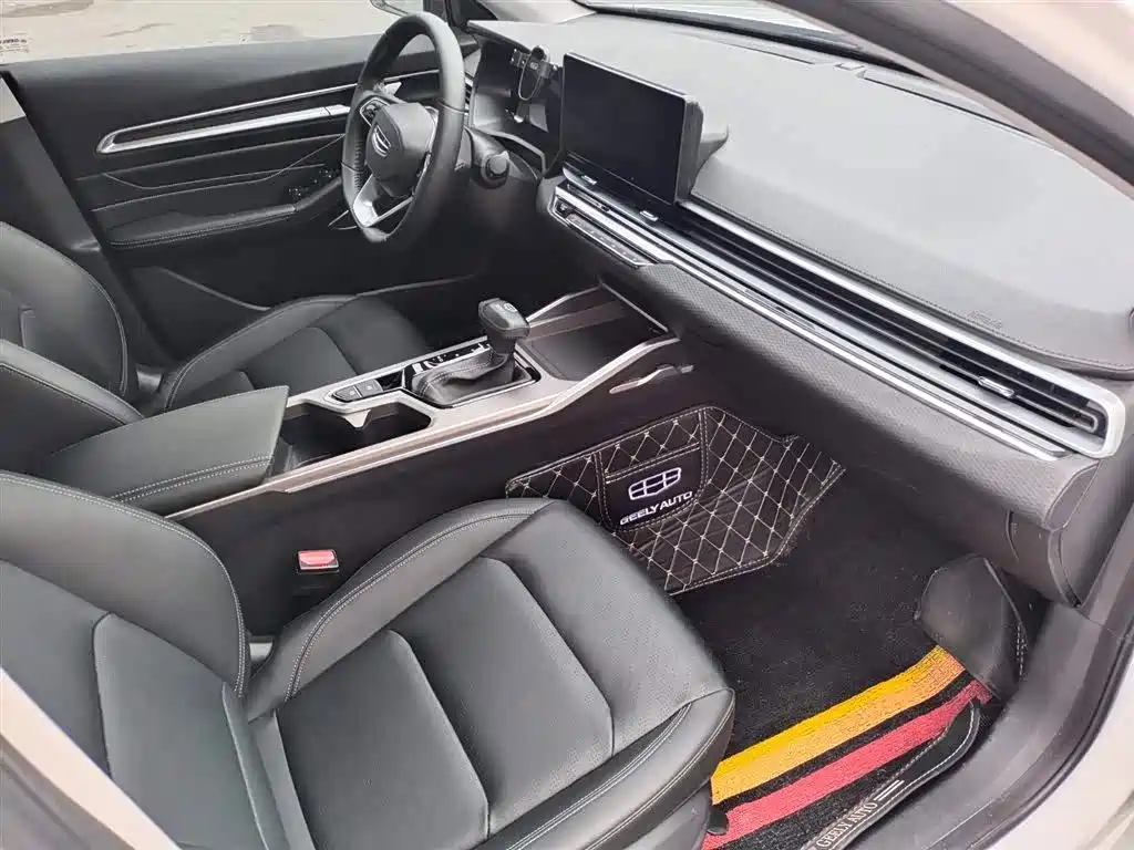 Geely Emgrand — миниатюра 6