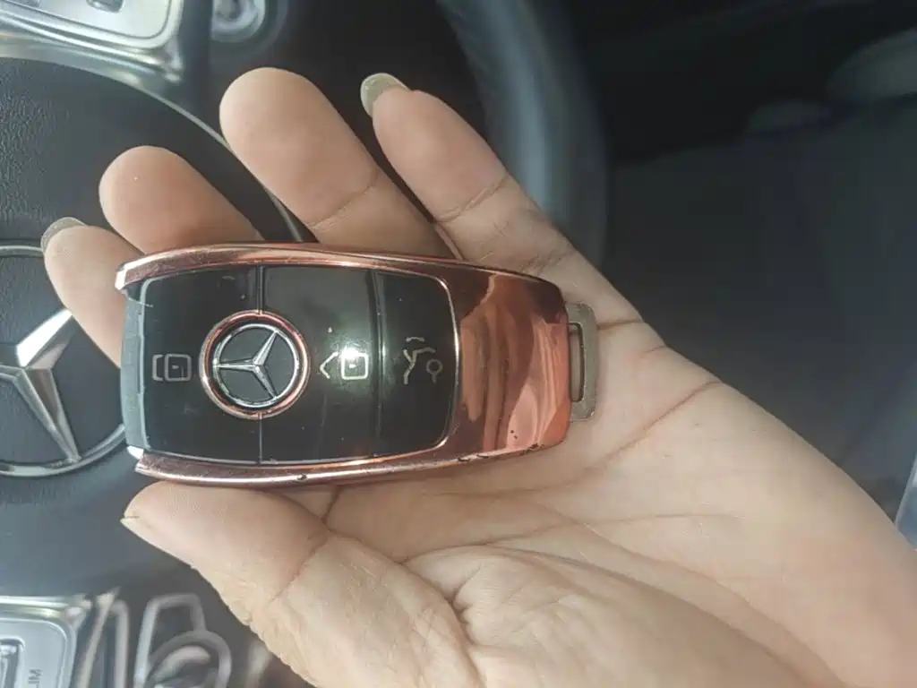 Mercedes-Benz C-Class — миниатюра 9