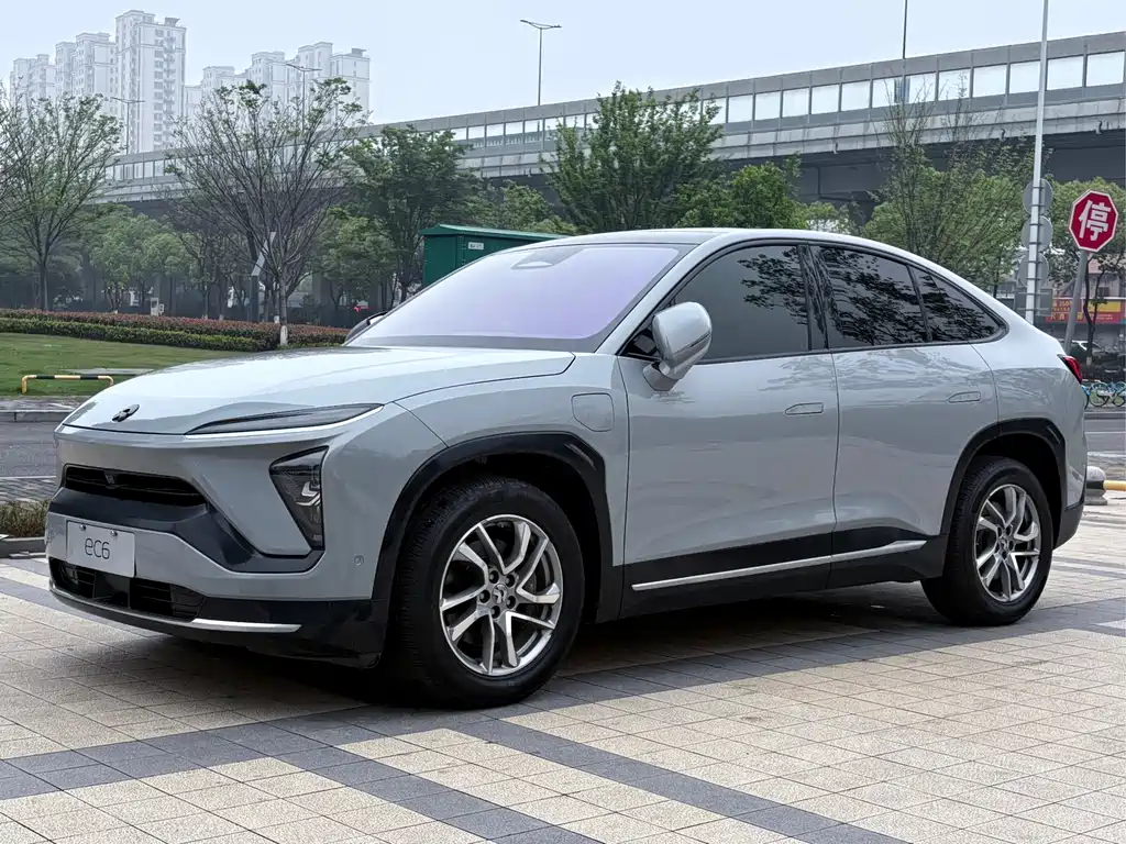 Nio EC6 2021