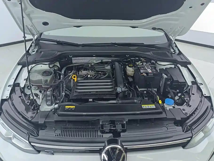 Volkswagen Golf — миниатюра 10