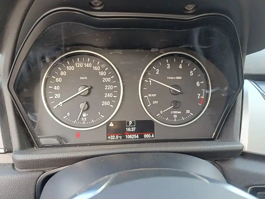 BMW 2 Series Active Tourer — миниатюра 12
