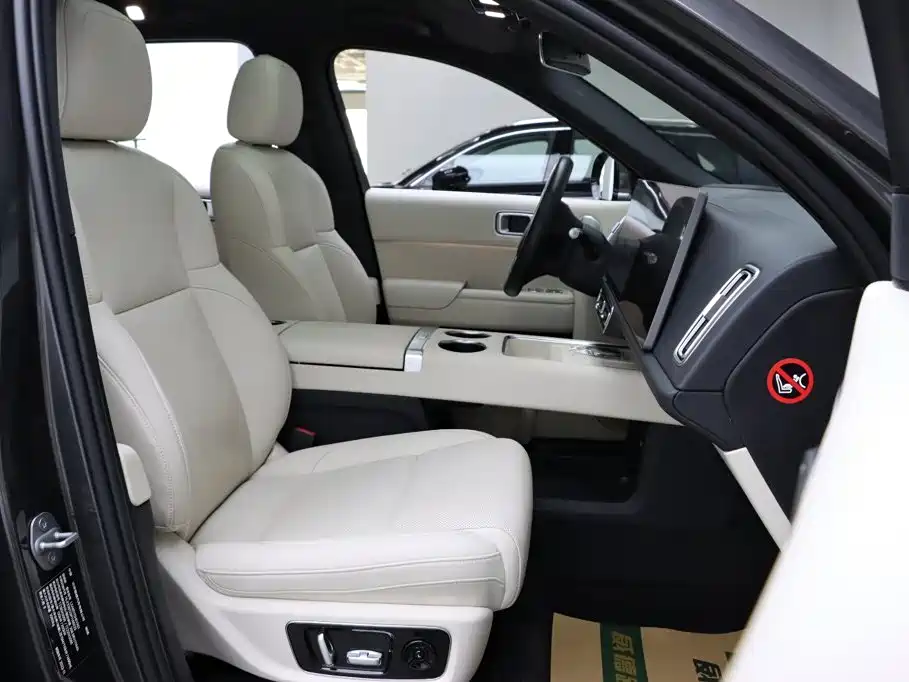 Li Auto Li L8 — миниатюра 15