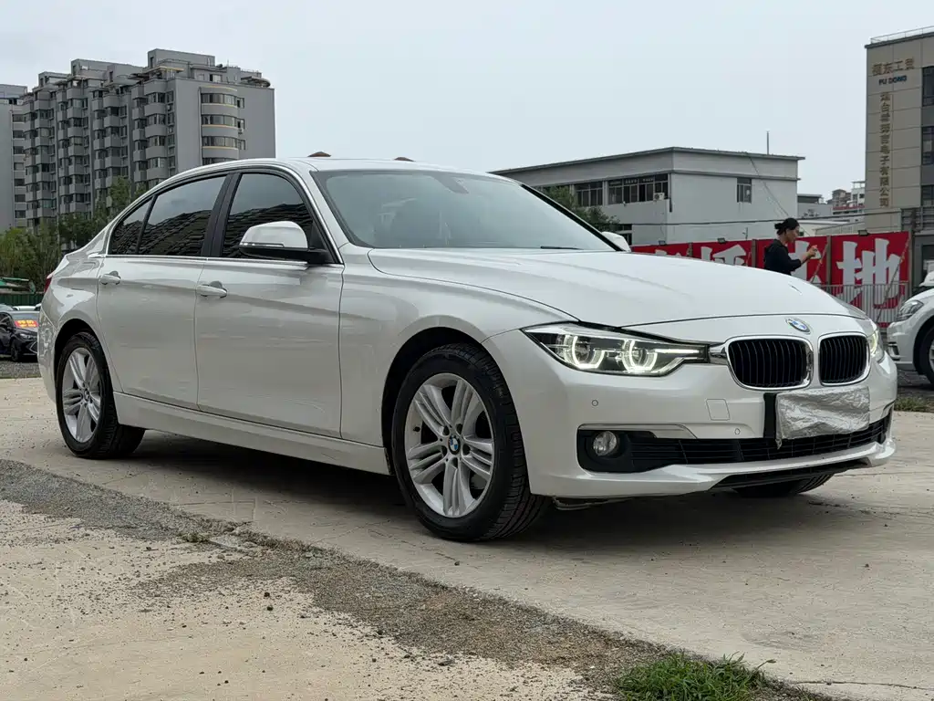 BMW 3 Series — миниатюра 6