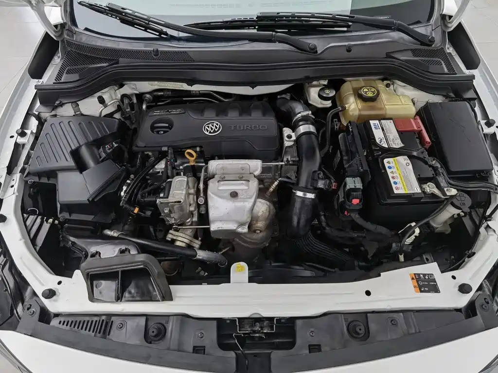 Buick Excelle — миниатюра 6