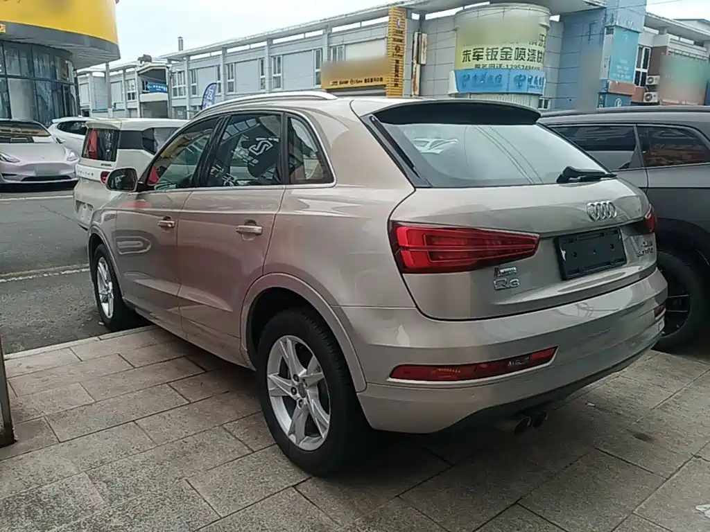 Audi Q3 — миниатюра 5