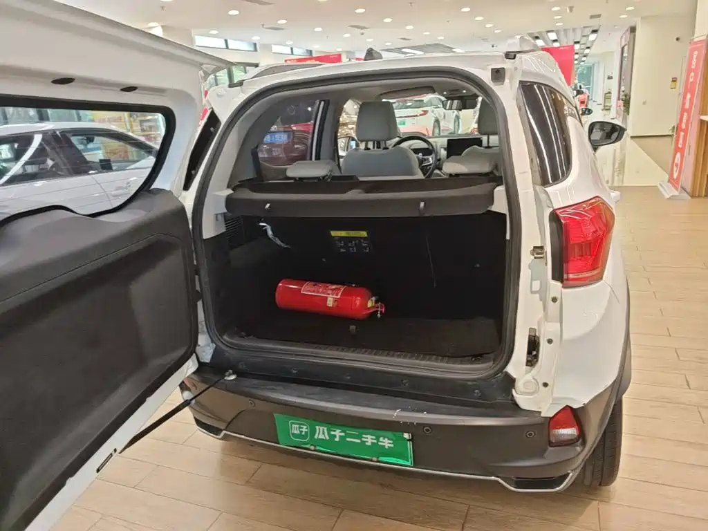 BYD Yuan Pro — миниатюра 19