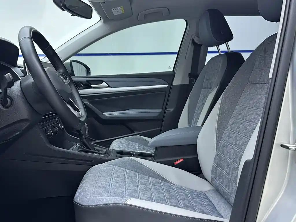 Volkswagen Lavida — миниатюра 7