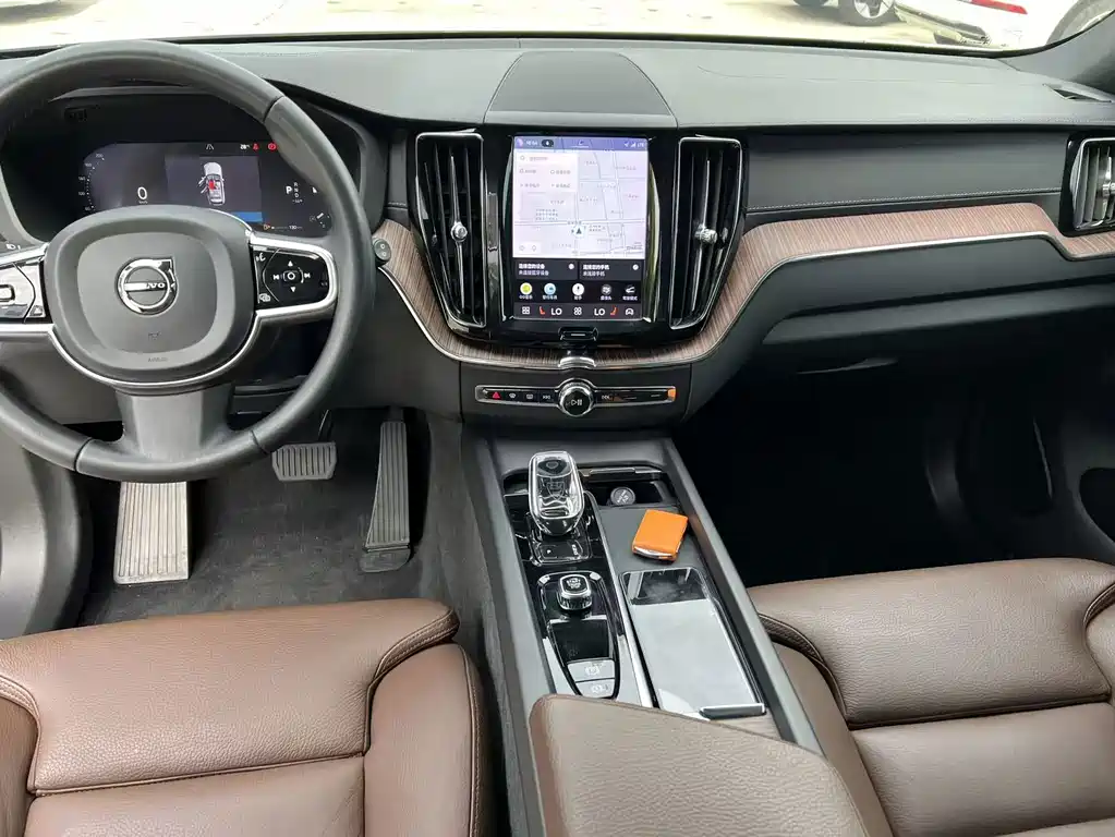 Volvo XC60 — миниатюра 10