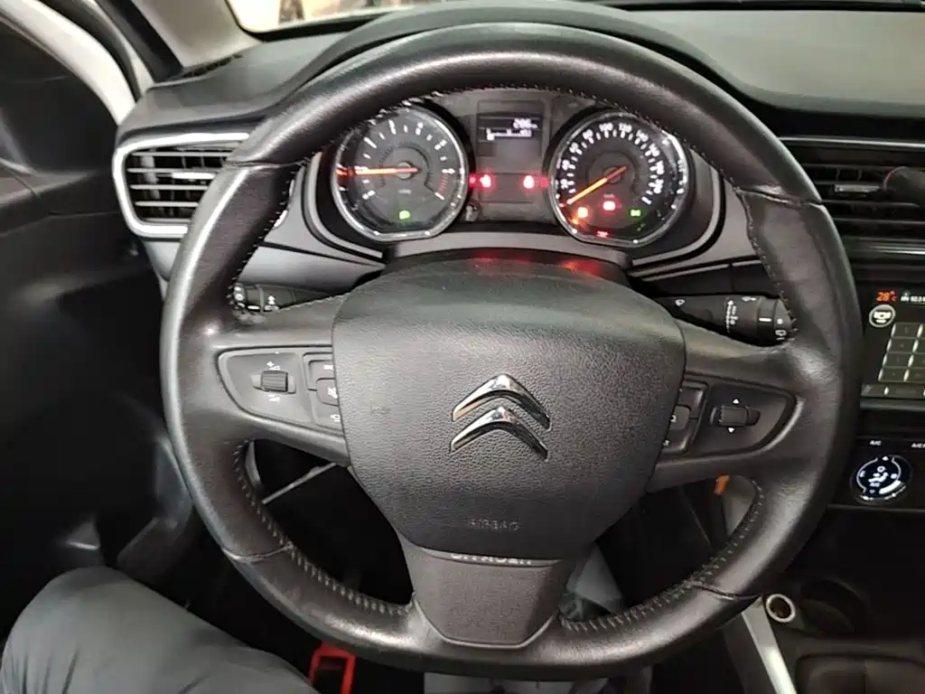 Citroen C3-XR — миниатюра 11