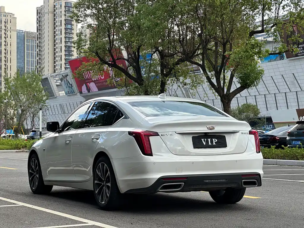 Cadillac CT5 — миниатюра 5