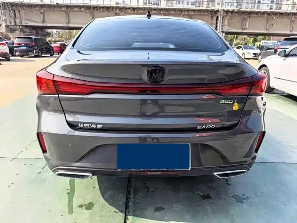 Changan Eado — миниатюра 15