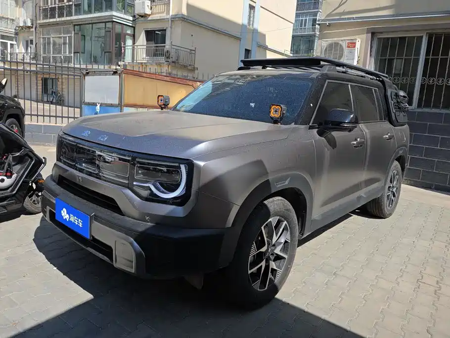 Beijing Off-Road BJ30
