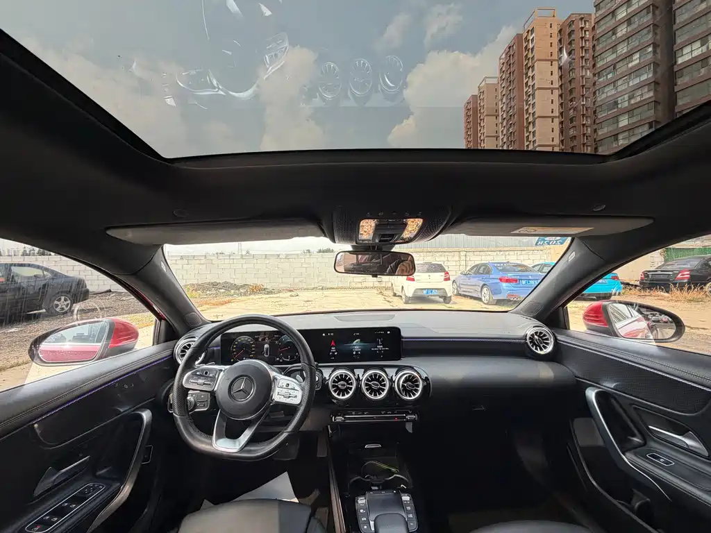 Mercedes-Benz A-Class — миниатюра 9