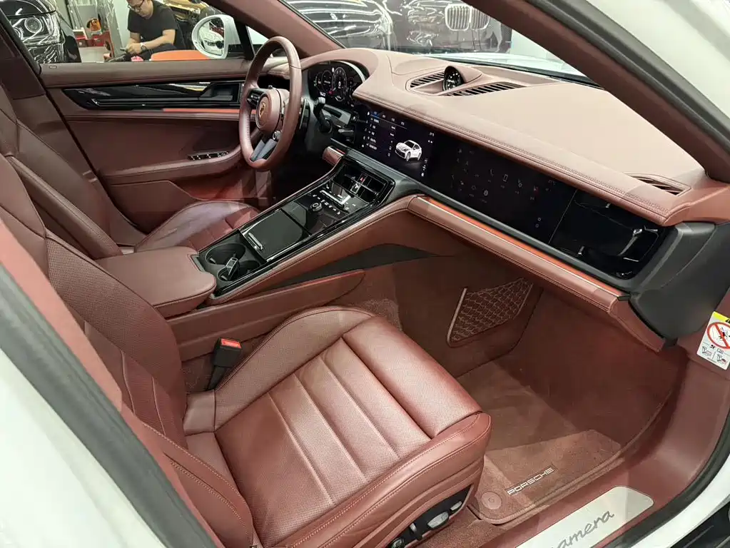 Porsche Panamera — миниатюра 10