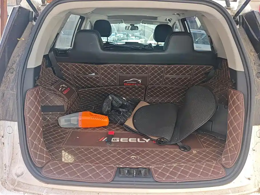 GEELY AUTOMOBILE VISION X6