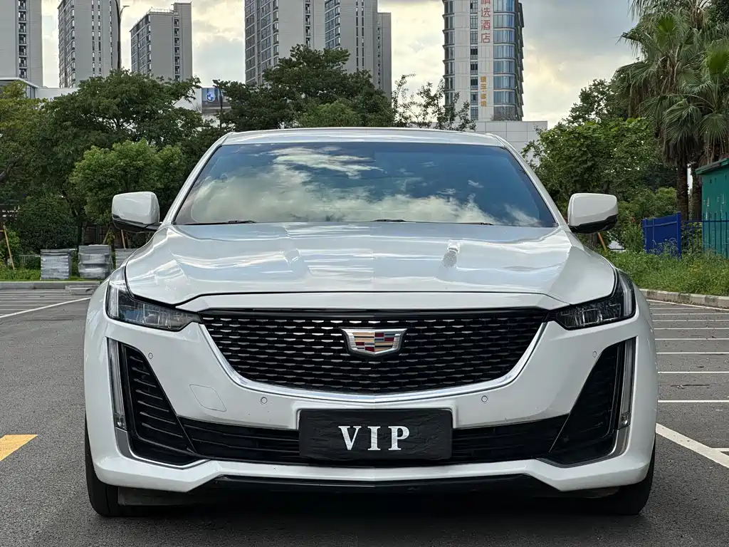 Cadillac CT5 — миниатюра 2