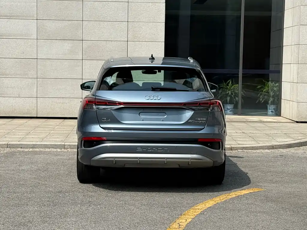 Audi Q4 e-tron — фотографии объявления, Фото 19