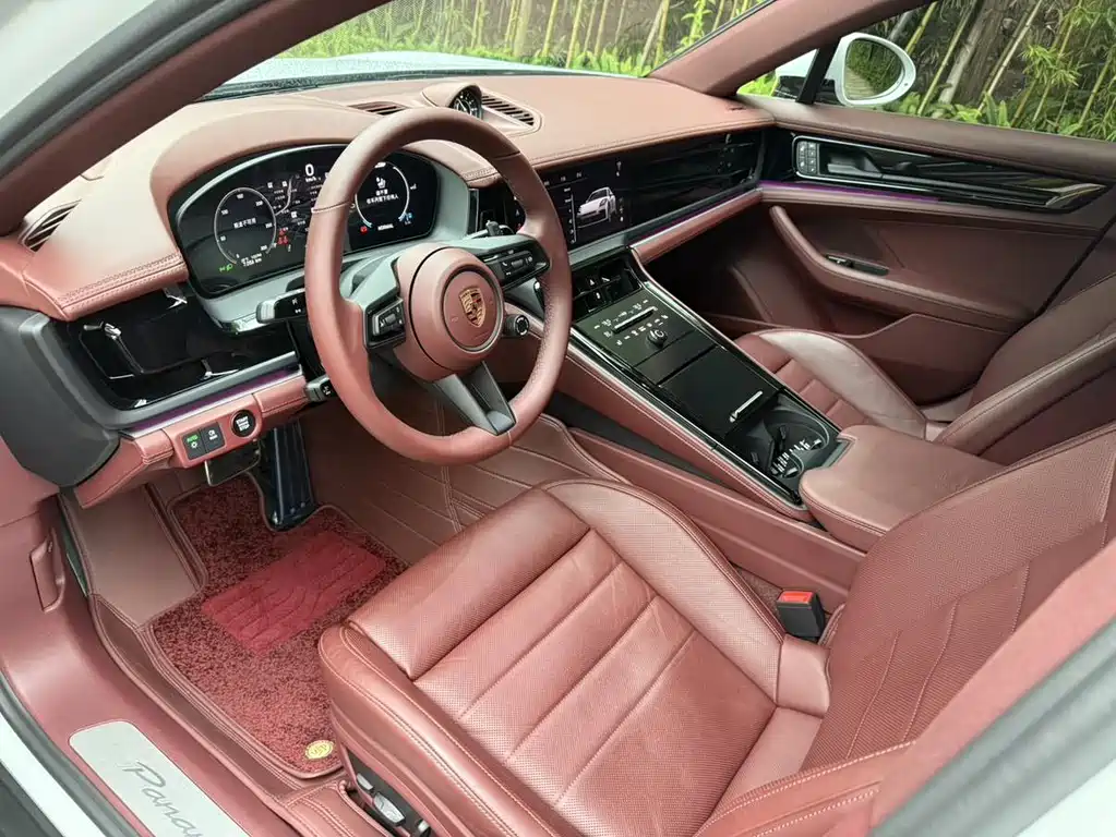 Porsche Panamera — миниатюра 8