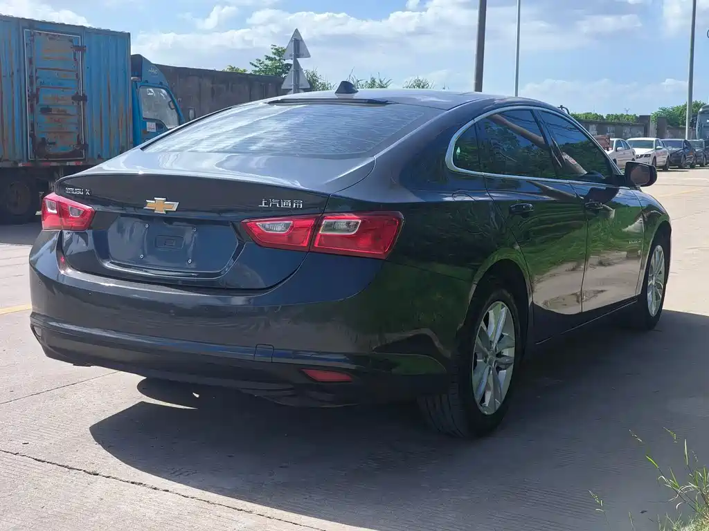 Chevrolet Malibu XL — миниатюра 6