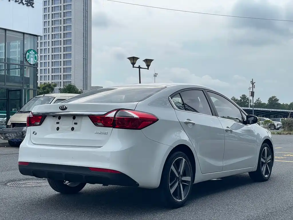 Kia K3 — миниатюра 15