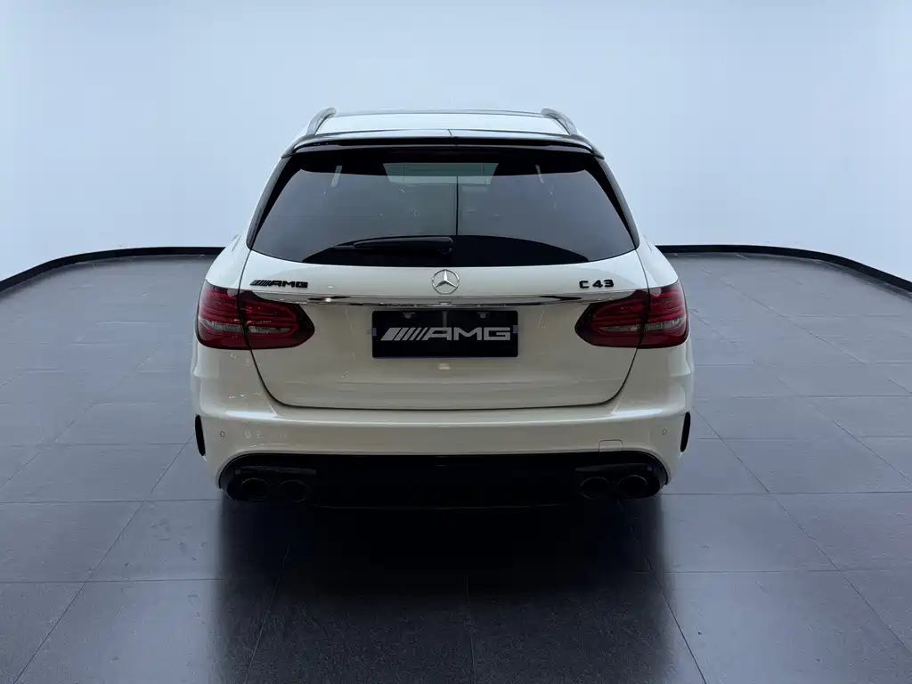 Mercedes-Benz C-Class AMG — миниатюра 9
