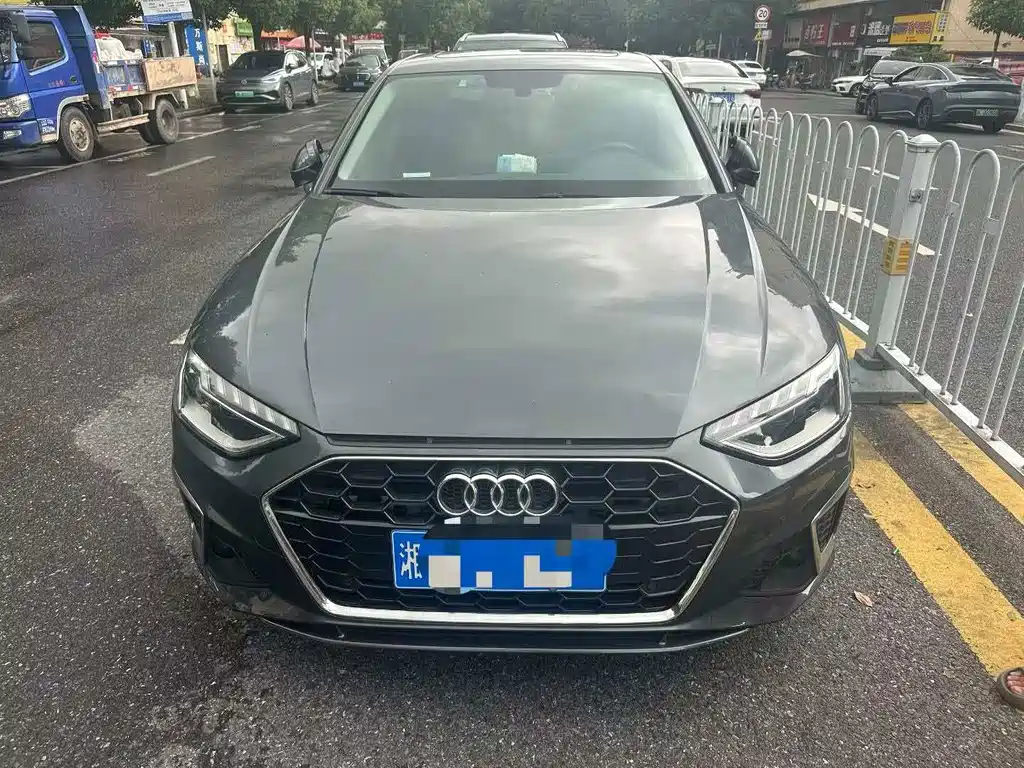 Audi A4L — миниатюра 2