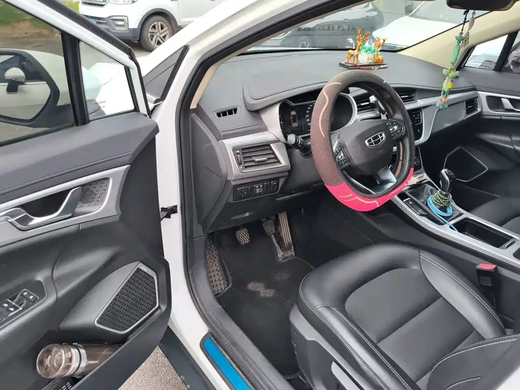 Geely Emgrand GS — миниатюра 12
