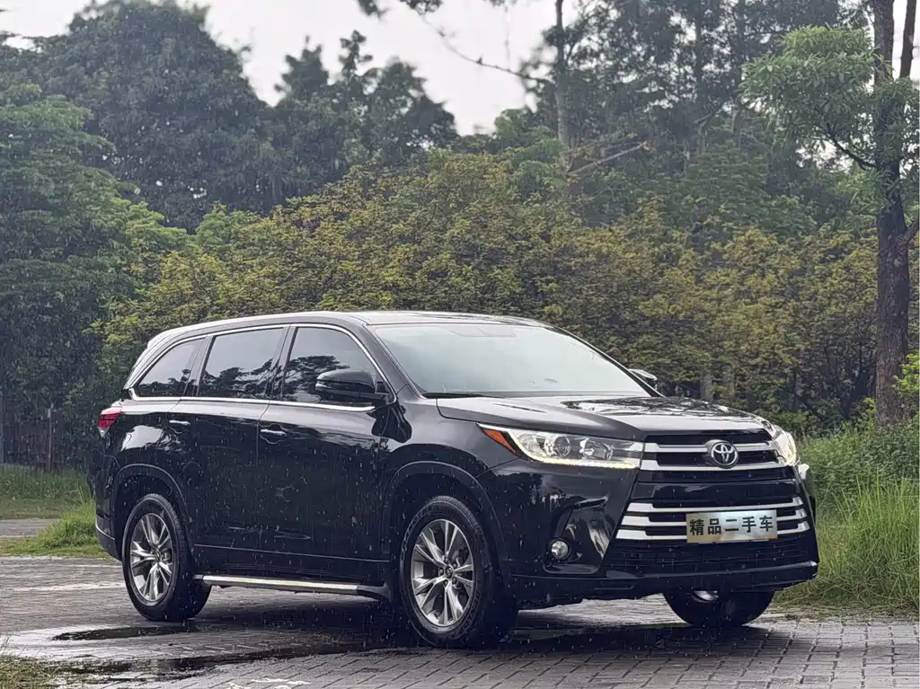 Toyota Highlander — миниатюра 3