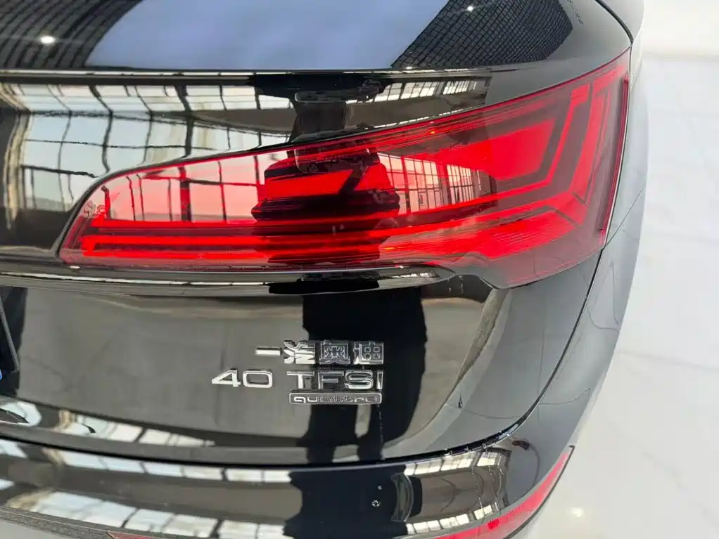Audi Q5L — миниатюра 15
