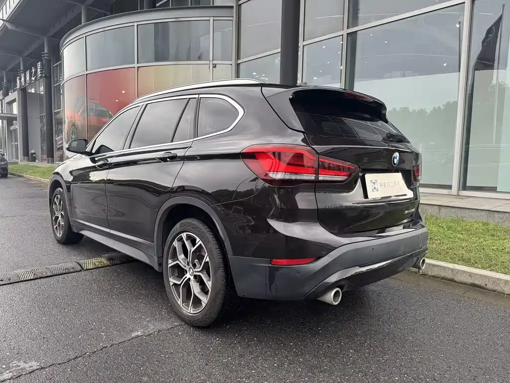 BMW X1 — миниатюра 12