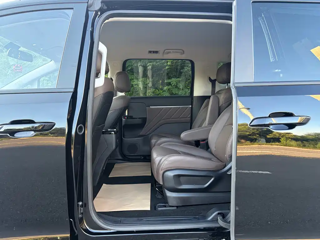 Wuling Xingguang 730 — миниатюра 10