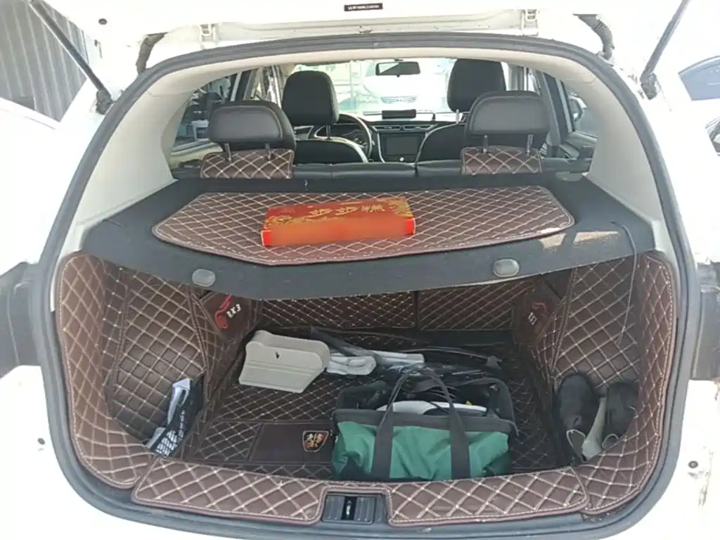 Roewe RX3 — миниатюра 19