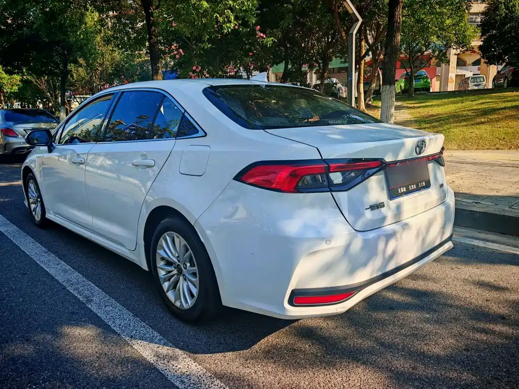 Toyota Allion — миниатюра 7
