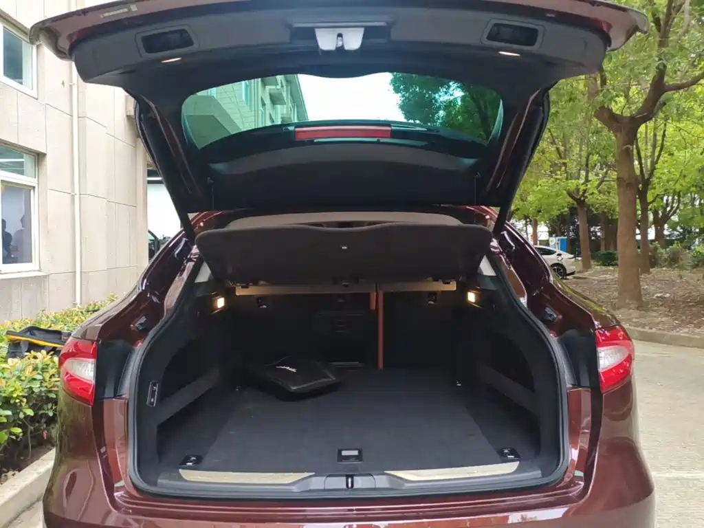 Maserati Levante — миниатюра 19