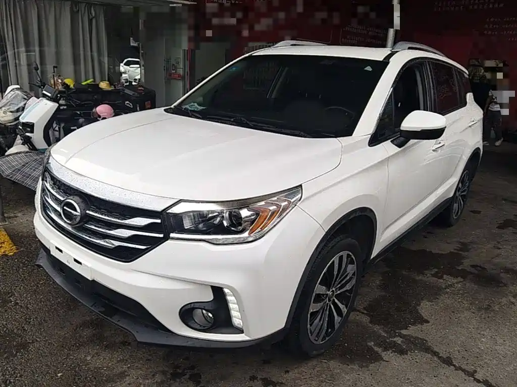 GAC Motor Trumpchi GS4