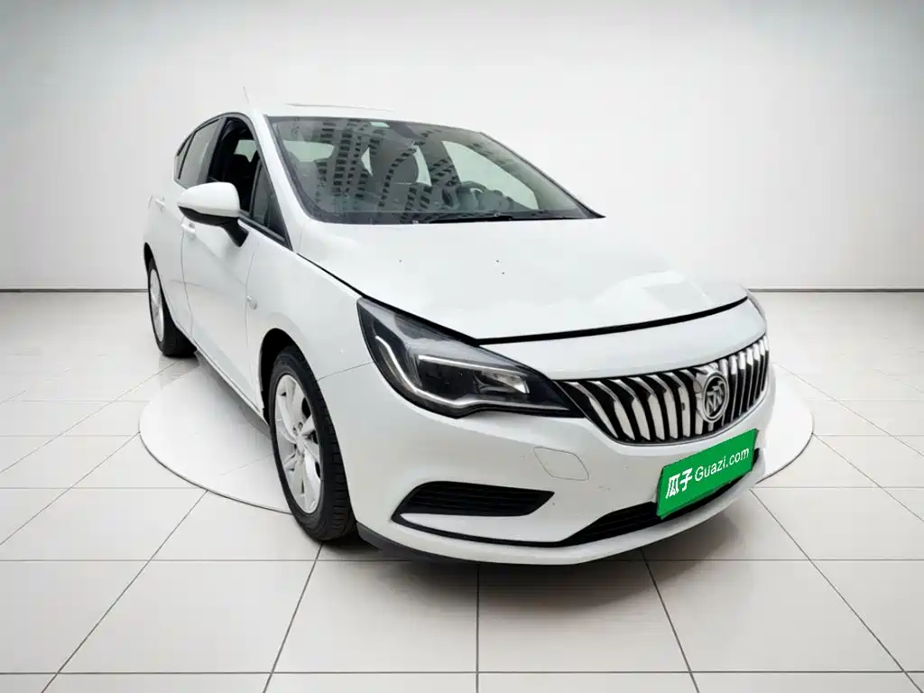 Buick Verano — миниатюра 3