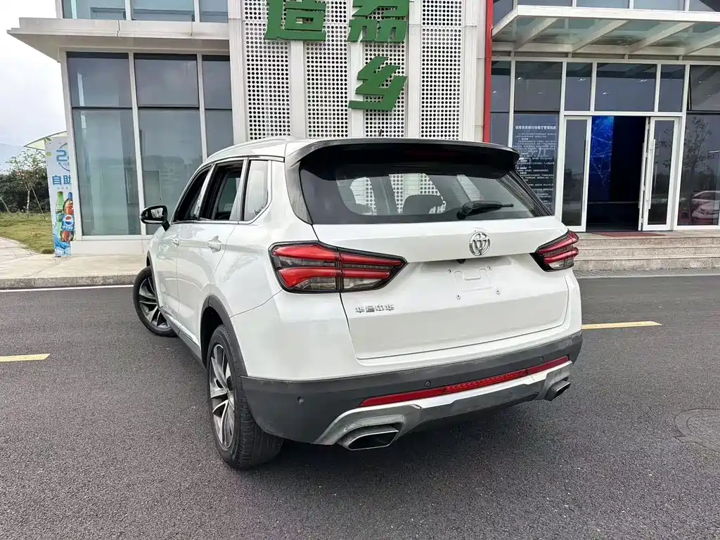 Zhonghua V7 — миниатюра 6