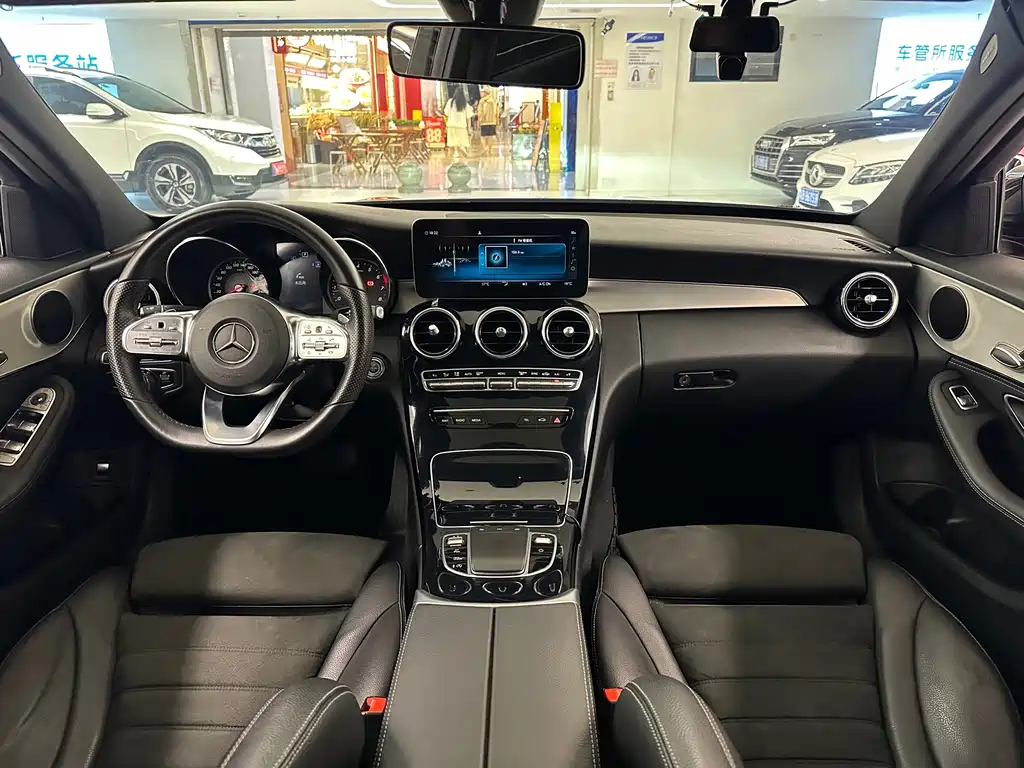 Mercedes-Benz C-Class — миниатюра 18