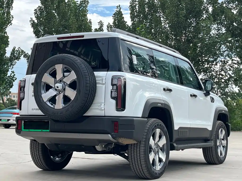 Beijing Off-Road BJ40 EREV — миниатюра 9